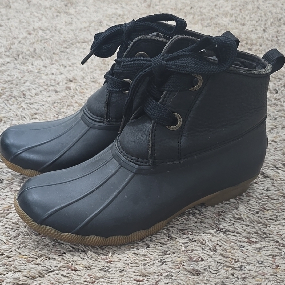 Women's Black Duck Boots